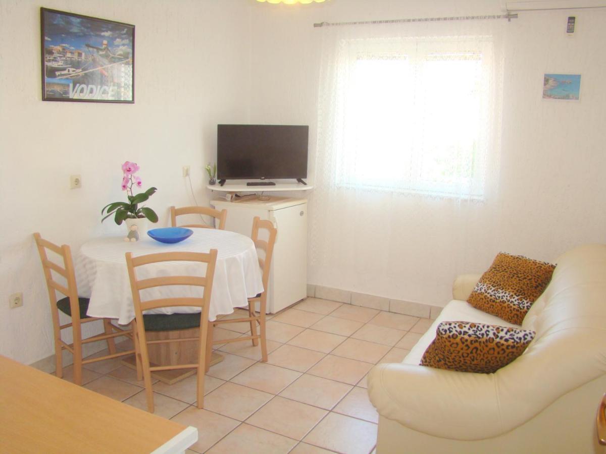 Apartments Ruza Vodice Chambre photo